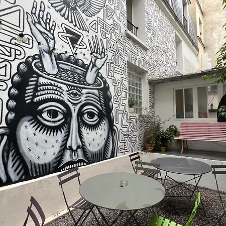 Superbe Maison Près Du Sacré Cœur Alloggio in famiglia