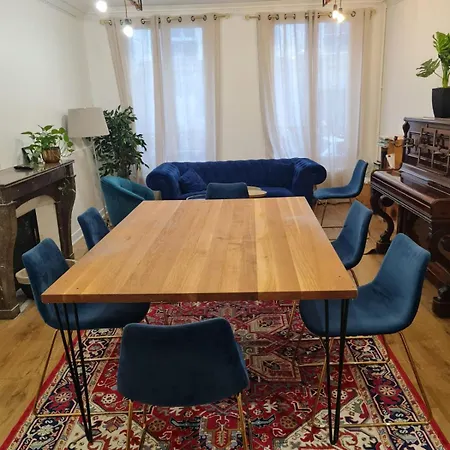 Superbe Maison Près Du Sacré Cœur Alloggio in famiglia *