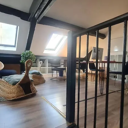 Superbe Maison Près Du Sacré Cœur Alloggio in famiglia